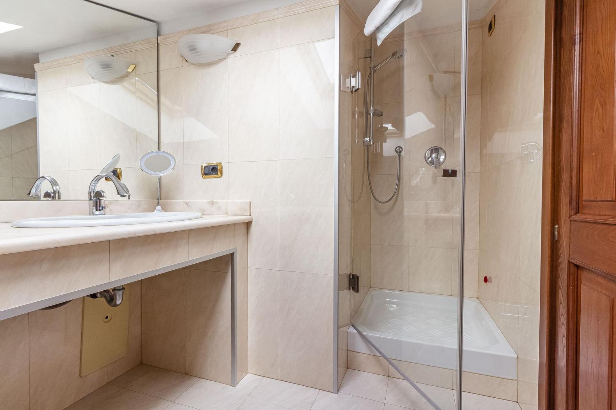 Exclusive Roth Apartments Sassari Luaran gambar