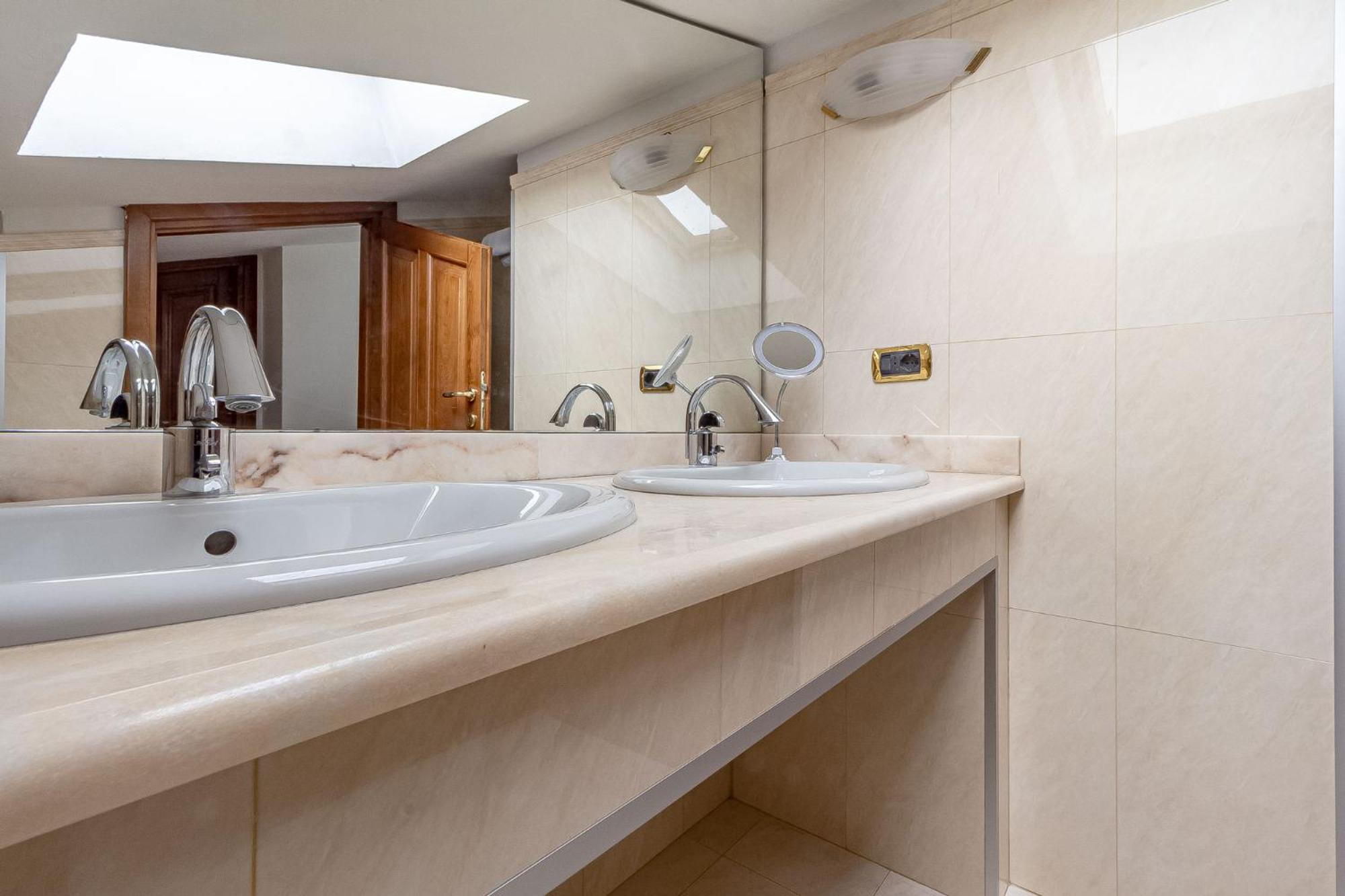 Exclusive Roth Apartments Sassari Luaran gambar